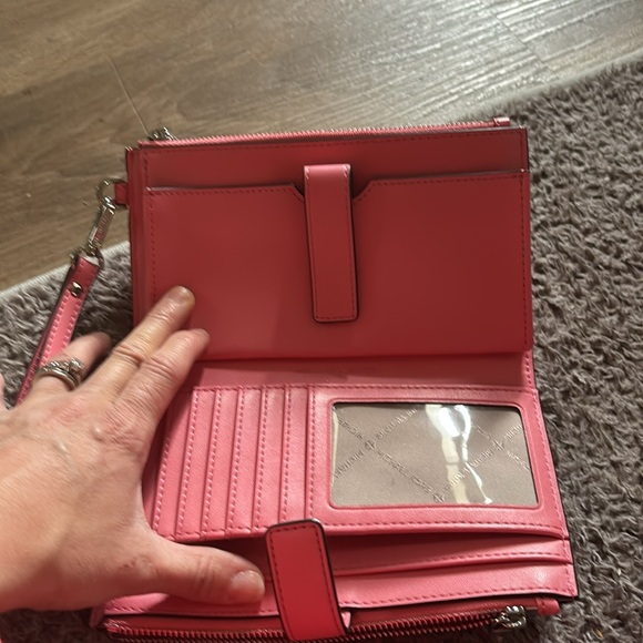 Michael Kors Pink and Cream Women's Bag - Picture 2 of 3